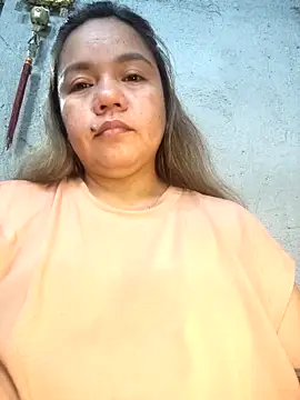 ambersmile online show from February 11, 2026, 12:15 am