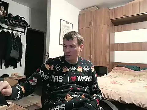 TwooLovers69 online show from January 11, 2026, 6:02 pm