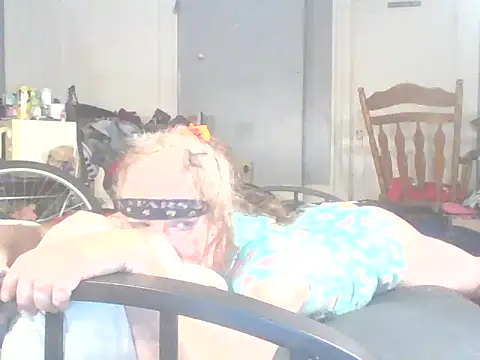 Valarie83 online show from February 7, 2025, 2:50 am