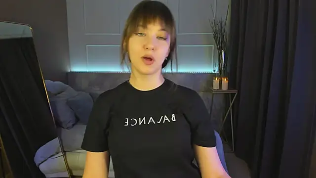 ElizaMild online show from February 20, 2025, 1:30 pm