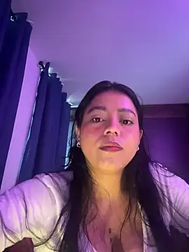 Naiara sex online show from February 11, 2026, 3:06 pm