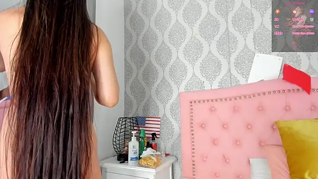 Princsgirl  online show from July 4, 2026, 6:14 pm