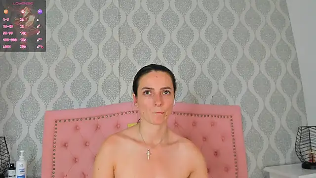 Princsgirl  online show from July 27, 2026, 7:21 pm