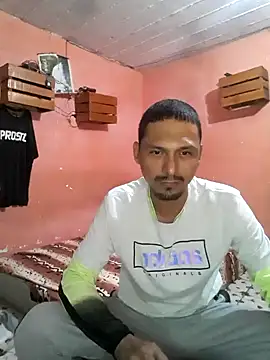 Snapshot of Sirius_5 chatting on December 10, 2024, 4:56 am Sirius 5 online show from December 10, 2024, 4:56 am