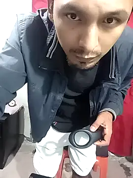 Snapshot of Sirius_5 chatting on March 12, 2025, 3:13 am Sirius 5 online show from March 12, 2025, 3:13 am