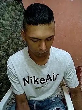 Snapshot of Sirius_5 chatting on October 11, 2025, 4:44 am Sirius 5 online show from October 11, 2025, 4:44 am