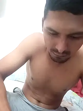 Snapshot of Sirius_5 chatting on November 18, 2025, 4:17 am Sirius 5 online show from November 18, 2025, 4:17 am