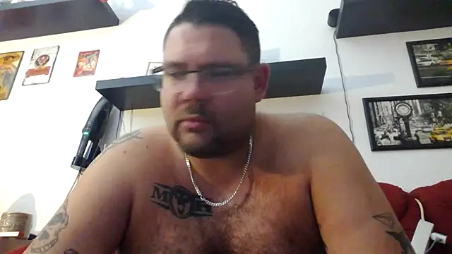 Snapshot of sexykevin17cm chatting on April 11, 2026, 8:24 pm sexykevin17cm online show from April 11, 2026, 8:24 pm