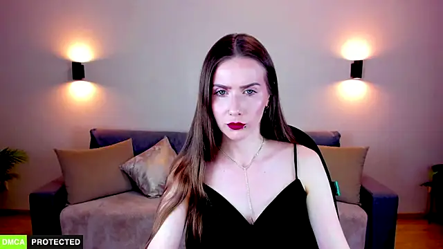 TheWoman   online show from March 4, 2026, 6:58 pm