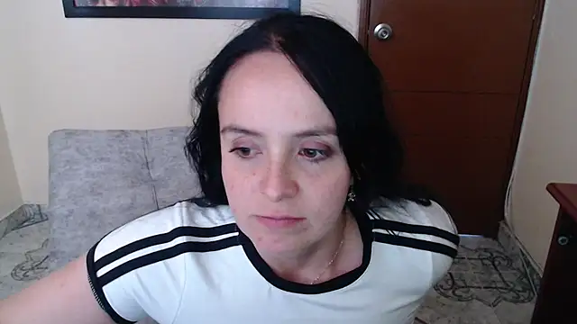 antara hotgirl online show from September 19, 2025, 6:19 pm