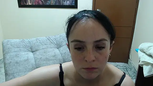 Snapshot of antara_hotgirl chatting on May 20, 2026, 9:10 pm antara hotgirl online show from May 20, 2026, 9:10 pm