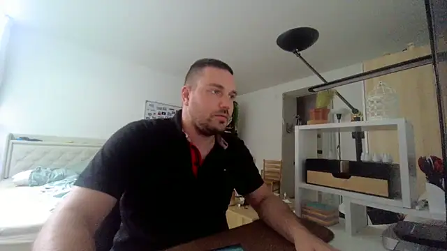 PowerToes online show from June 10, 2026, 3:55 pm