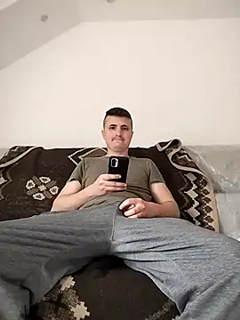 MrNoBoDy000 online show from April 2, 2026, 6:11 am