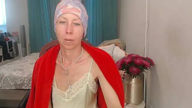 LuxuryNika online show from July 28, 2026, 4:16 pm