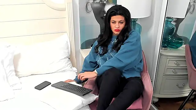 Snapshot of Heidix chatting on January 8, 2025, 3:51 am Heidix online show from January 8, 2025, 3:51 am