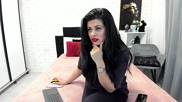 Snapshot of Heidix chatting on May 18, 2026, 3:46 am Heidix online show from May 18, 2026, 3:46 am