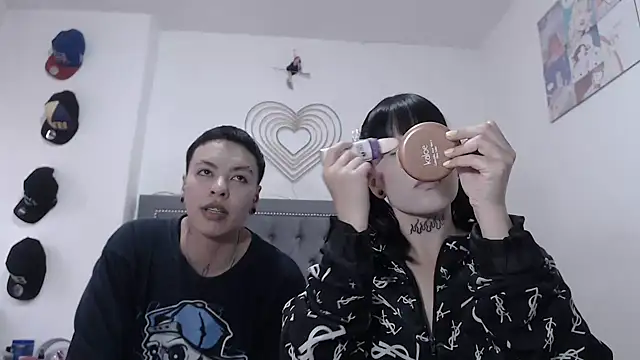 Snapshot of dulce_maria_x chatting on January 17, 2026, 10:02 pm dulce maria x online show from January 17, 2026, 10:02 pm