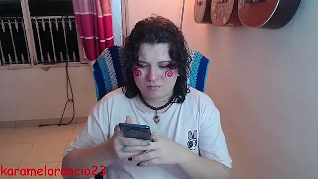 Smoke trip Alicia online show from September 26, 2025, 4:49 am