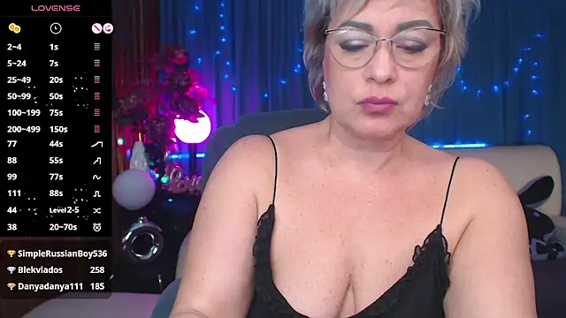 Snapshot of Ellen_Ripley chatting on March 11, 2025, 12:39 pm Ellen Ripley online show from March 11, 2025, 12:39 pm