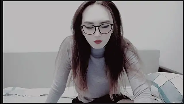 Snapshot of MinniMaksy chatting on February 9, 2025, 8:54 am MinniMaksy online show from February 9, 2025, 8:54 am