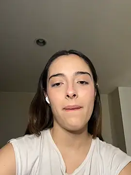 swrennn19 online show from March 2, 2025, 4:10 pm