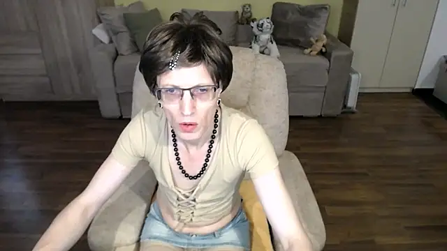 clementine online show from July 24, 2026, 10:13 am
