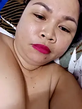 XXLorie 02 online show from March 11, 2025, 6:53 am