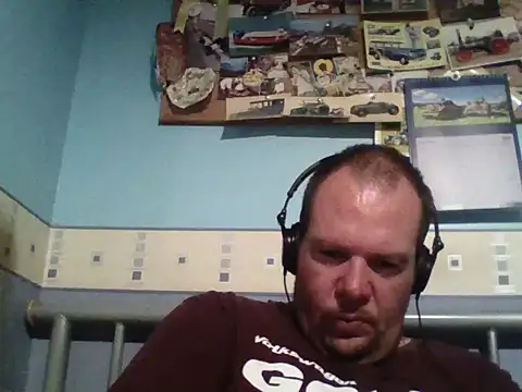 thickdick12331 online show from October 17, 2025, 9:06 pm