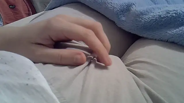 perescam online show from May 8, 2026, 3:23 am