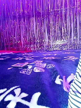 LUNAdeMARTE online show from April 25, 2026, 3:09 am