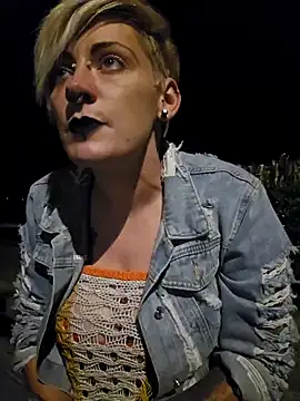 PinkTheHawk online show from February 20, 2025, 8:39 am