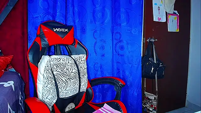 DanisaBrown online show from February 14, 2026, 3:20 pm