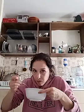 Snapshot of SexxyLety chatting on March 13, 2025, 10:47 am SexxyLety online show from March 13, 2025, 10:47 am