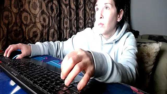 Snapshot of SexxyLety chatting on May 2, 2026, 8:14 pm SexxyLety online show from May 2, 2026, 8:14 pm