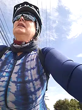 emma tour online show from February 8, 2025, 3:10 pm