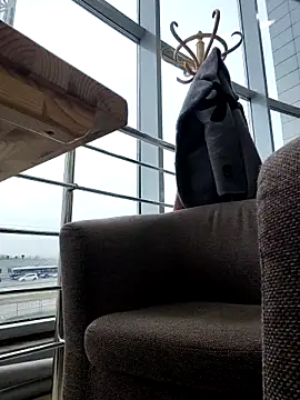 EvaXOAir online show from October 28, 2025, 5:22 am