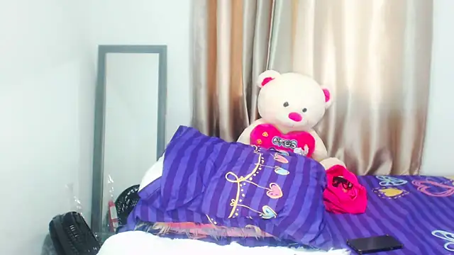 ValenSex online show from November 20, 2025, 8:41 pm