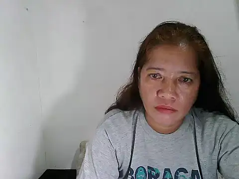 wethornypussy4u online show from February 21, 2025, 8:05 pm