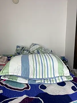 sandylau online show from April 1, 2026, 6:05 pm