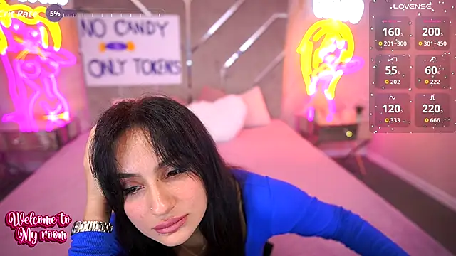 Snapshot of AnzhyTeqila chatting on November 3, 2025, 6:25 am AnzhyTeqila online show from November 3, 2025, 6:25 am