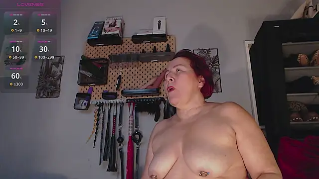 barbarah  online show from February 11, 2025, 8:10 pm