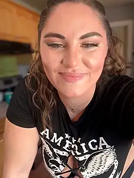 lovely beast online show from March 24, 2026, 5:40 pm