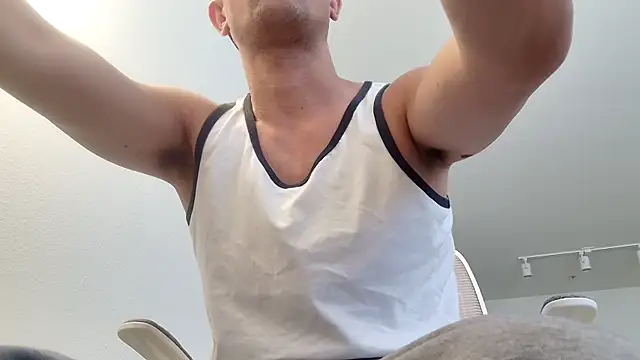 Snapshot of SebastianReiss chatting on May 25, 2026, 9:32 pm SebastianReiss online show from May 25, 2026, 9:32 pm