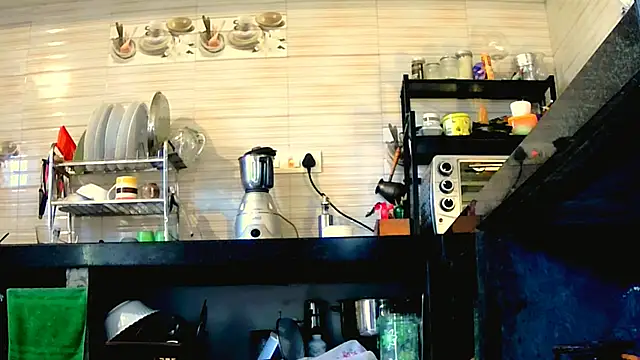 Fun4tipz online show from November 25, 2025, 4:23 am