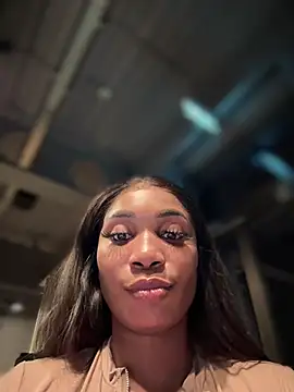   Nessa   online show from February 7, 2025, 11:45 am