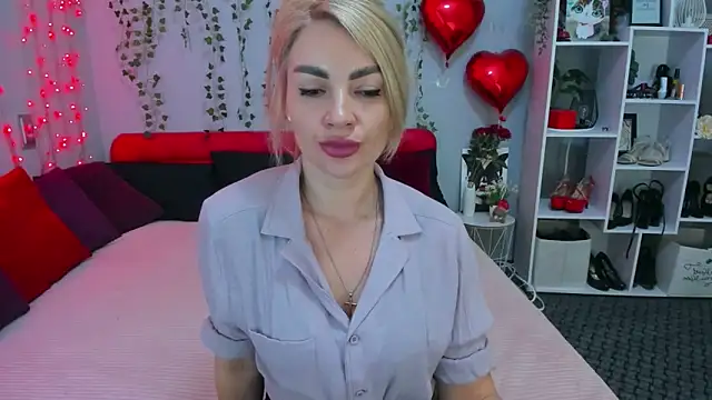 LunaBellucci online show from March 20, 2026, 9:14 am