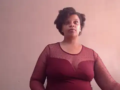 Lustfuleyez online show from January 6, 2025, 2:14 pm