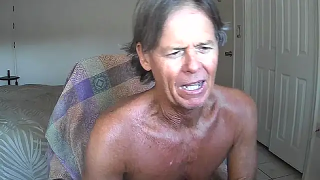 Snapshot of nakeedcowboi65 chatting on May 16, 2026, 1:02 am nakeedcowboi65 online show from May 16, 2026, 1:02 am