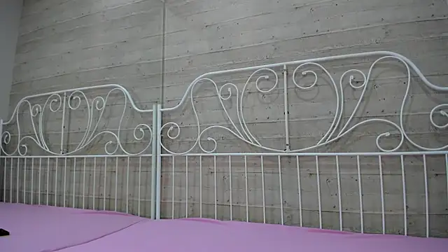 Snapshot of JuliaBusty chatting on March 22, 2025, 4:56 am JuliaBusty online show from March 22, 2025, 4:56 am