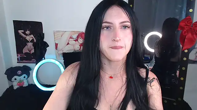 Snapshot of Evelyn_Sheeran chatting on June 11, 2026, 3:04 am Evelyn Sheeran online show from June 11, 2026, 3:04 am